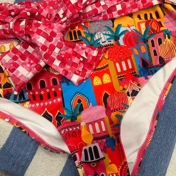 Pink and Blue Bikini with Playful Bow Details - Picture 6 of 7